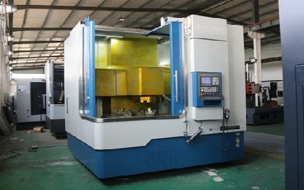CNC Vertical Lathe Machine